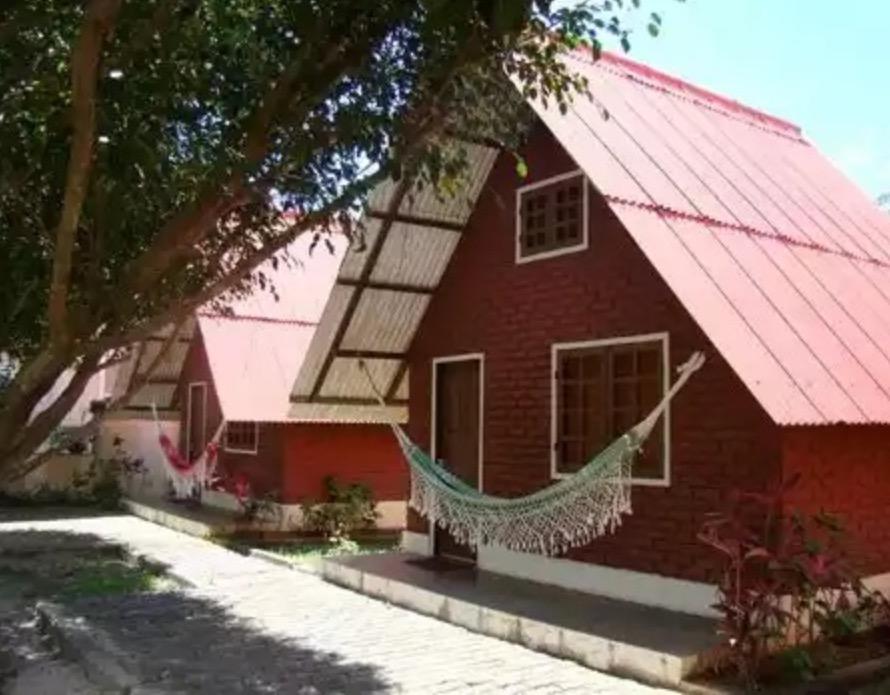 Hr Chales Pousada Itapemirim Exterior photo